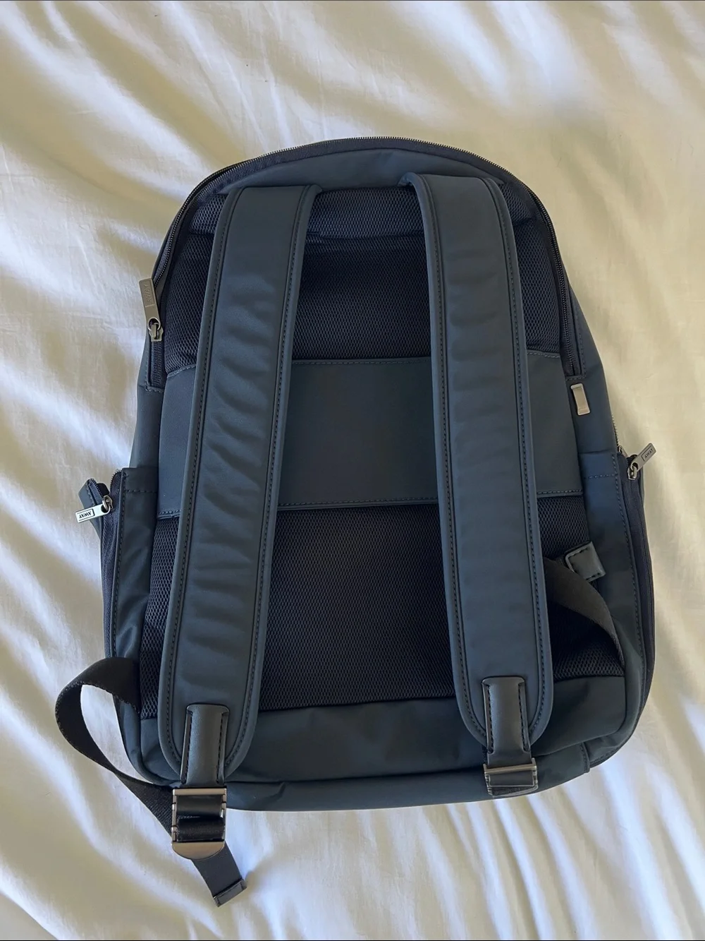 Away The Commuter Backpack - Navy
